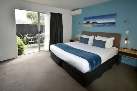 Fyffe On Riccarton - 41