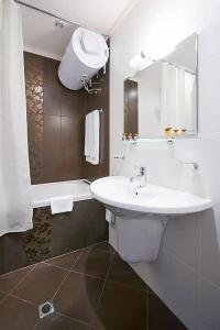 Penelope Palace Apart-Hotel - 26