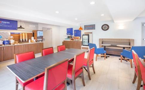 Holiday Inn Express San Diego Airport - Old Town by IHG - 15