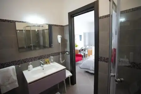 Serendipity B&B - 78