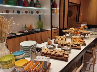 Holiday Inn Nice by IHG - 12