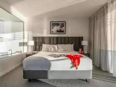 Peppers Broadbeach - 98