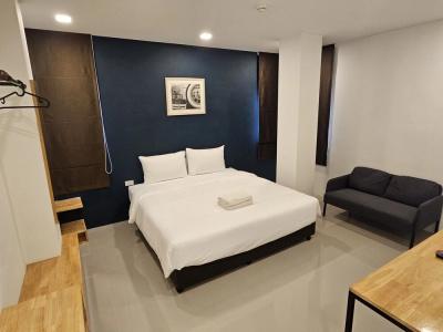 Sleepstation at Pratunam - 239