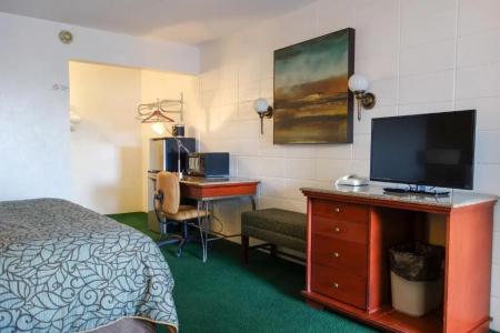 Cabana Inn - 24
