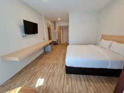 The Charlotte Smart Lopburi - 5