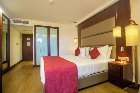 Pegasus Reef - A Beach Resort in Colombo - 75