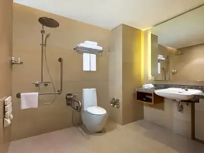 Holiday Inn & Suites Jakarta Gajah Mada by IHG - 61