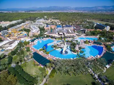 AQI Pegasos World - 30