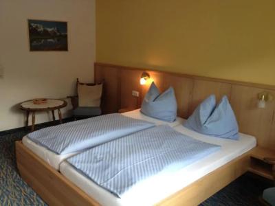 Eschenhof Bed & Breakfast & More - 30