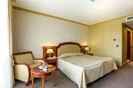 Romance & Family Suites - 52
