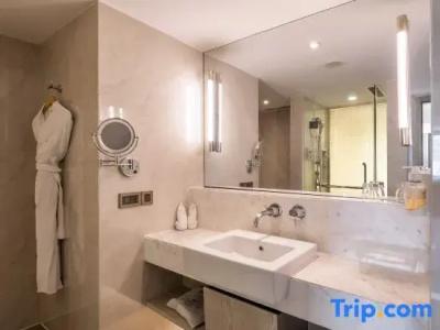 Holiday Inn Kunming City Centre by IHG - 75