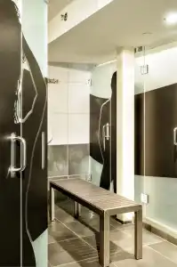 Posh South Beach Hostel - 16