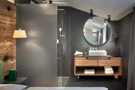 Romantikhotel - 118