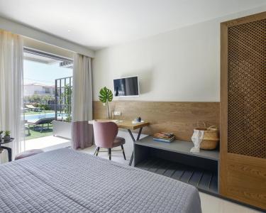 Serenity Suites - 168