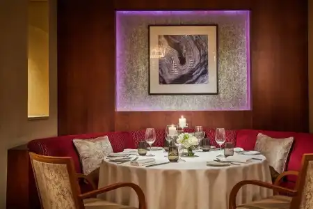 Hyatt Regency - 29