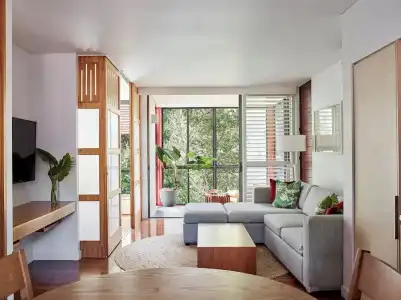 Crystalbrook Byron - 90
