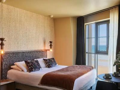 Mercure St Malo Front De Mer - 137