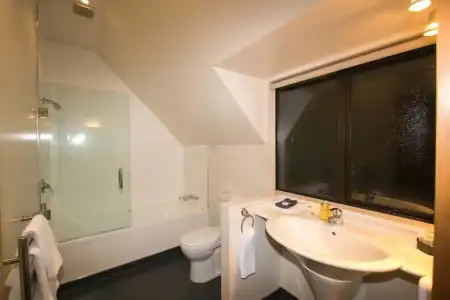 Allan Court Motel - 122