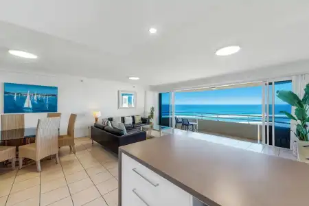 Zenith Ocean Front Apartments - 81