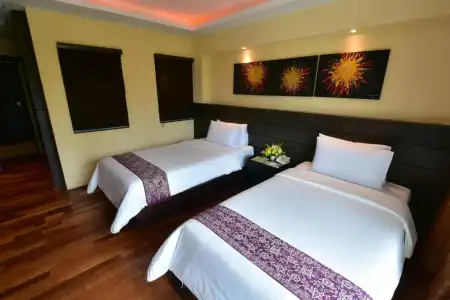 R-Mar Resort and Spa - 2