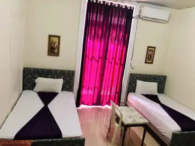 Mesho Inn Hostel - 1