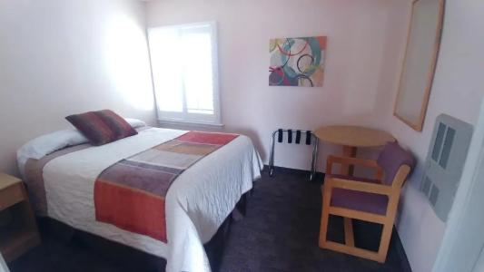 Blue Pine Motel - 18