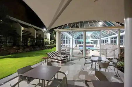 Commodore Airport - 20