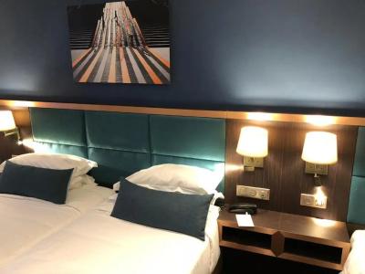 Best Western Empire Elysees - 50