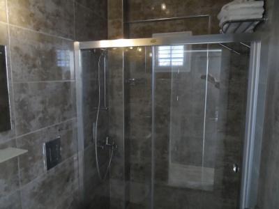 Akcay Boutique - 7