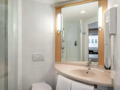 ibis Gyor - 27