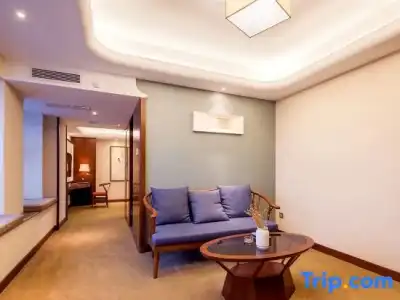 Lujia International - 114