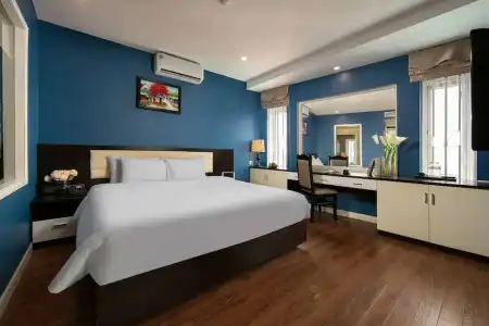 20 and Apartment - 50