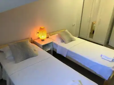Truemars & Suites - 0