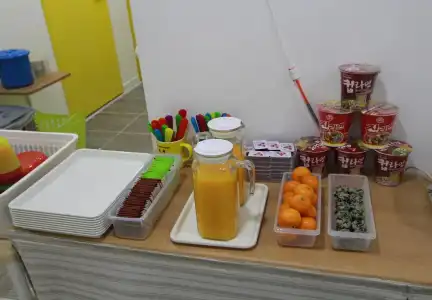 24 Guesthouse Myeongdong Town - 12