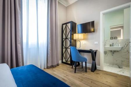 Emma Small Luxury - 45