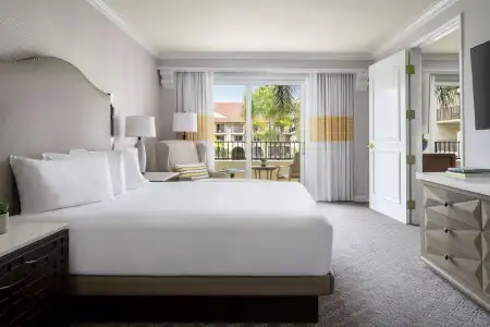 Hyatt Regency Huntington Beach Resort and Spa - 2
