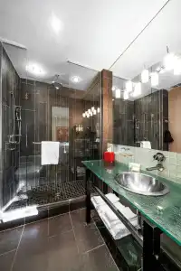 The Shaw Club - 48
