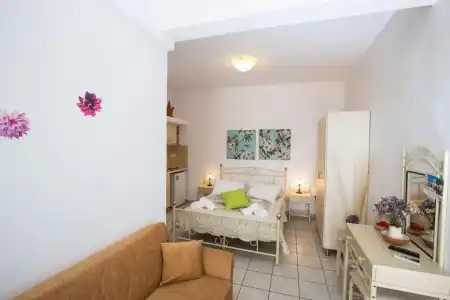 Pension Ageliki - 3