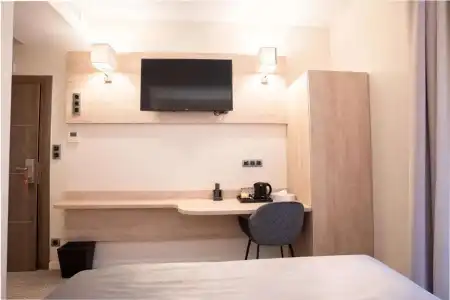 Hôtel Concorde - 10