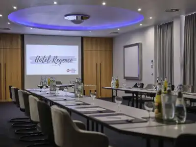 Best Western Plus Regence - 14