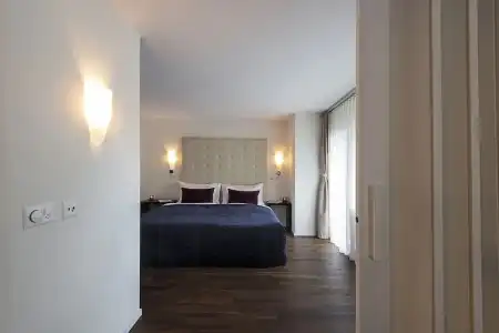 Mirabeau Etoile - 137