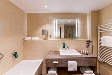 Park Inn by Radisson Neumarkt - 56