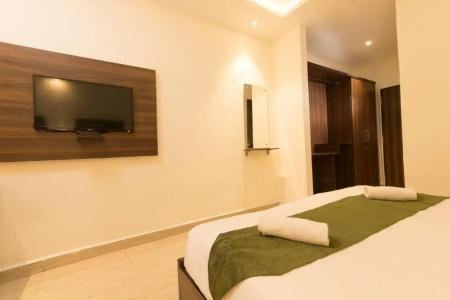 Treebo Golden Tulipz Andheri - 4