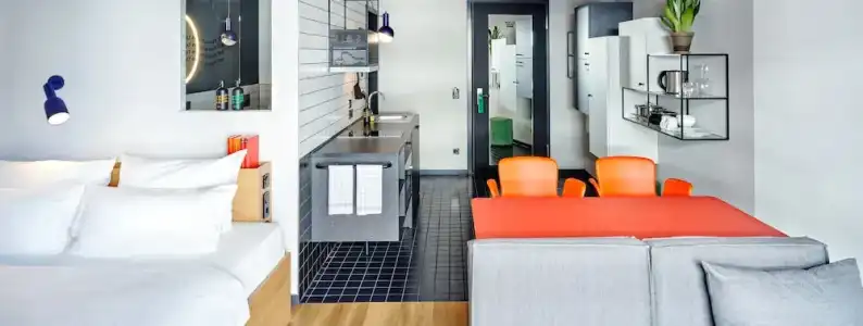 STAYERY Bielefeld Hauptbahnhof - 39