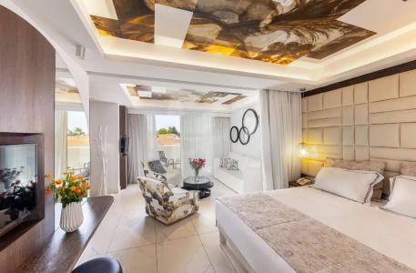 King Jason Paphos - Designed for Adults by Louiss - 81