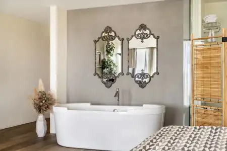 Ansen Suites - 104