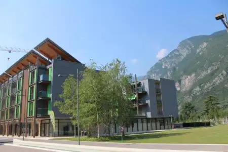 Komodo Short Stay Apartments - 21