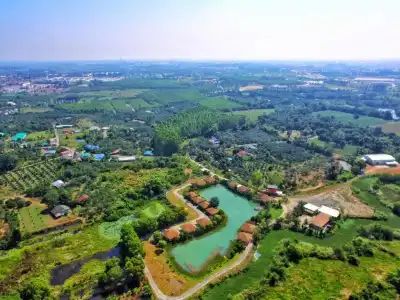 Pirom Lake and Resort - 44