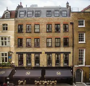 Mimi's Soho - 33