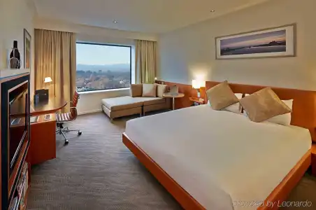 Novotel Christchurch Cathedral Square - 6